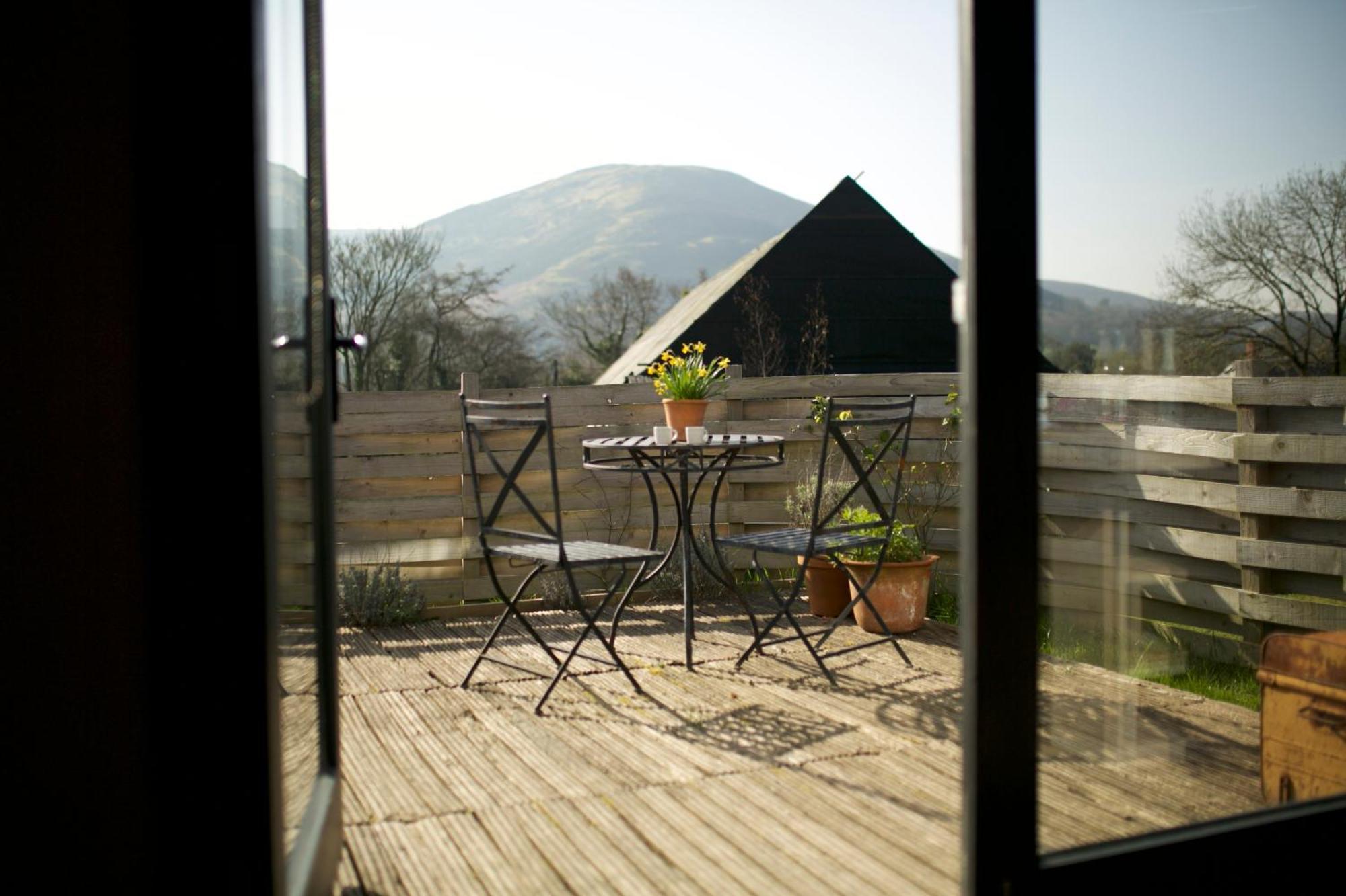 Two Unique Cabins Wrapped In Beautiful Welsh Scenery Presteigne Dış mekan fotoğraf